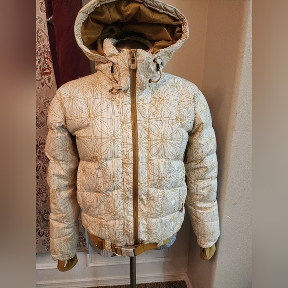 Salvatore Ferragamo Black Leather Square Toe Gold Logo Block Heels